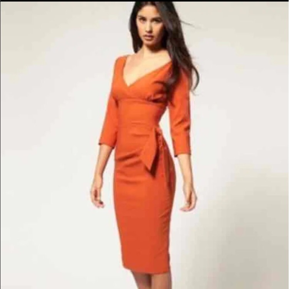 Chic midi dress